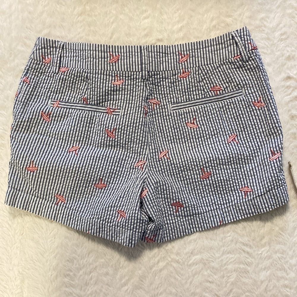 Cynthia Rowley Seersucker shorts with embroidered pink beach umbrellas - Picture 2 of 6